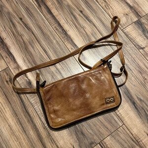 BedStu Leather Crossbody